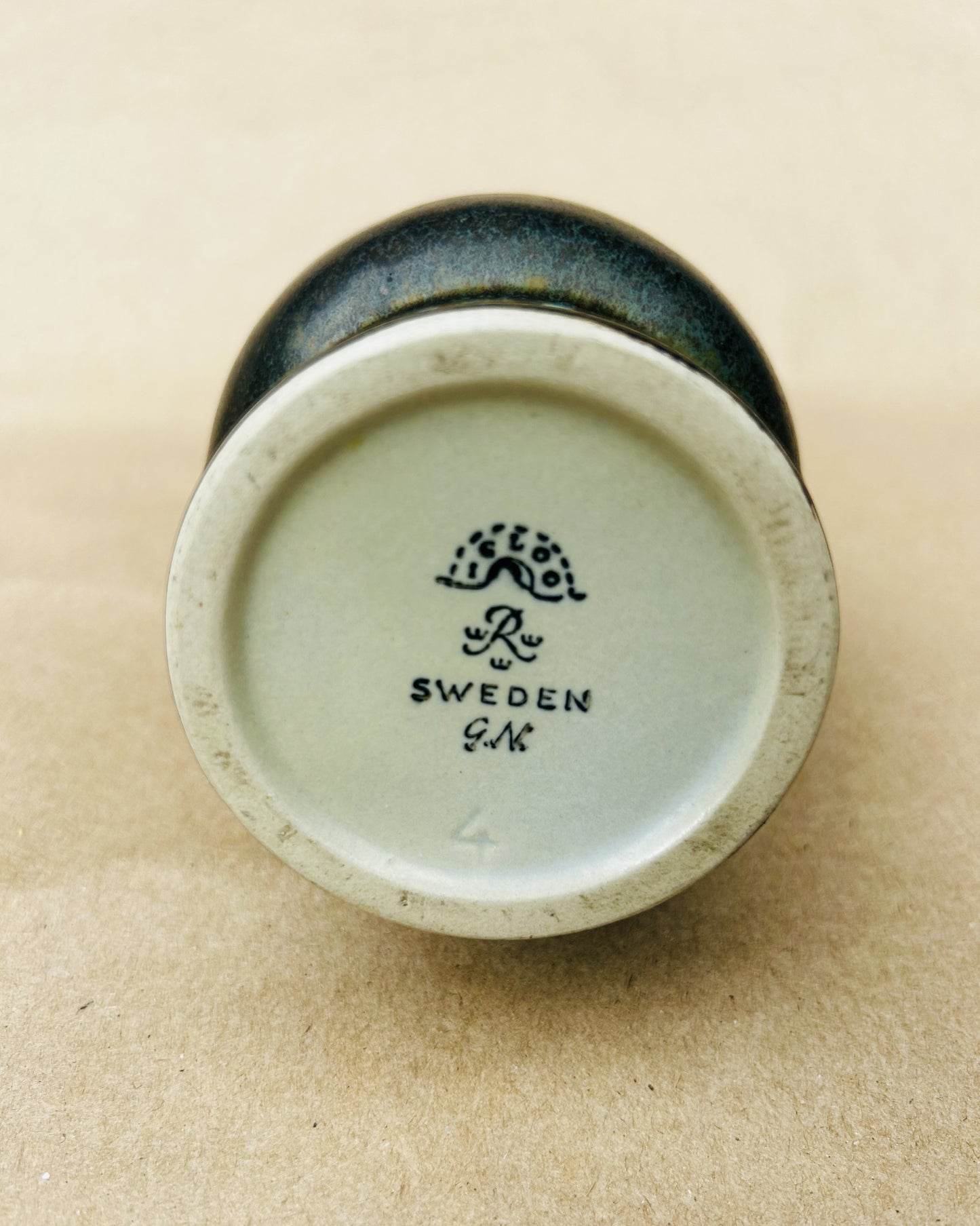 "Igloo" Vase by Gunnar Nylund – Rörstrand, Sweden - no. 0004