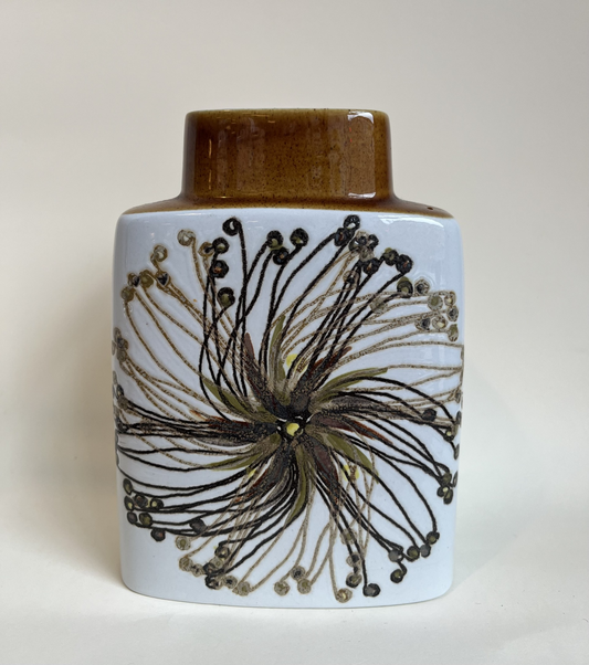 Faience, Vase, Royal Copenhagen, Baca vase designed by Ellen Malmer for Royal Copenhagen - no. 1014