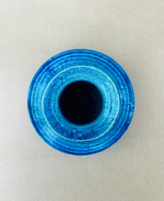 Charming small ceramic vase from Holbæk Ceramic Workshop - no. 0009 